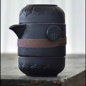 Traditional Ceramic Japanese Tea Set Portable with Travel Case